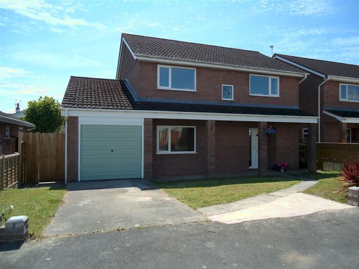 3 Bedroom Detached House To Rent In Blenheim Drive, Magor, NP26