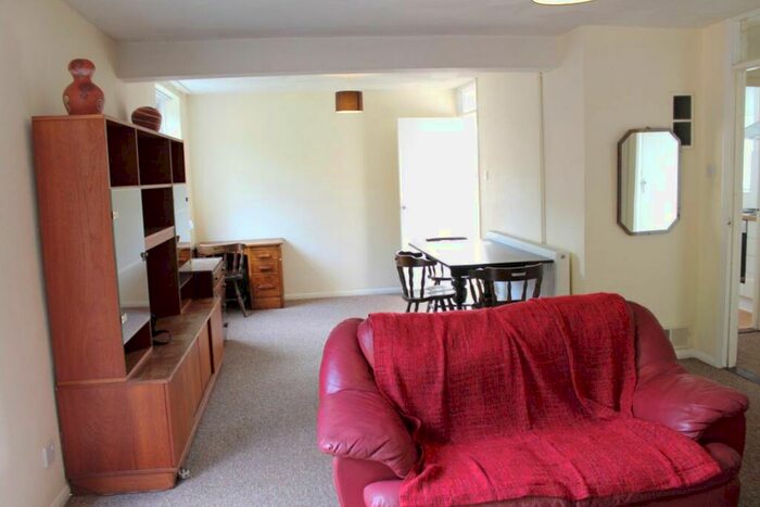 3 Bedroom House To Rent In Gore Mews, Canterbury Ref -, CT1