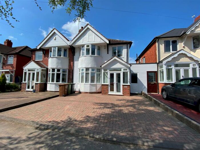3 Bedroom Semi-Detached House To Rent In Sandy Hill Road, Shirley, Solihull, B90