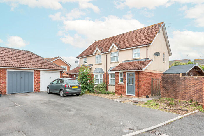 3 Bedroom Semi-Detached House For Sale In Heron Gardens, Portishead, North Somerset, BS20