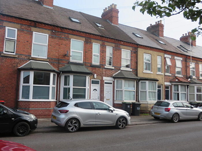 4 Bedroom Terraced House For Sale In Windsor Street, Beeston, NG9