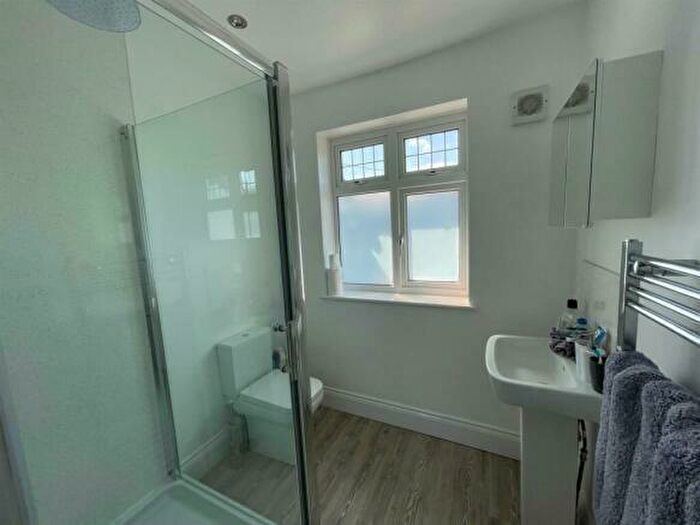 6 Bedroom Private Hall To Rent In Cedar Drive, Durham, DH1