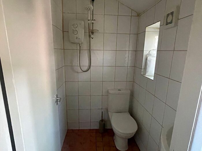 1 Bedroom Flat To Rent In Bath Street, Rhyl, LL18
