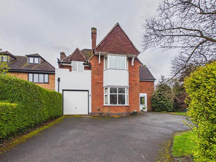 4 Bedroom Detached House For Sale In Shakespeare Drive, Hinckley, LE10