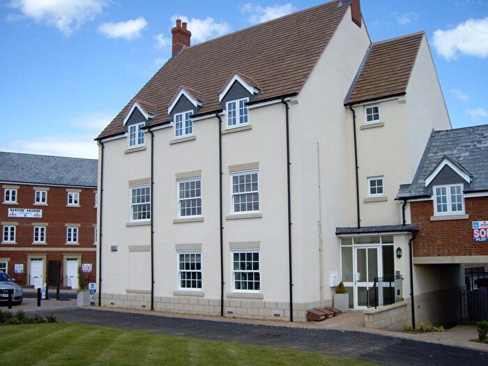 3 Bedroom Apartment To Rent In Greengate House, Bridge Green, LE4