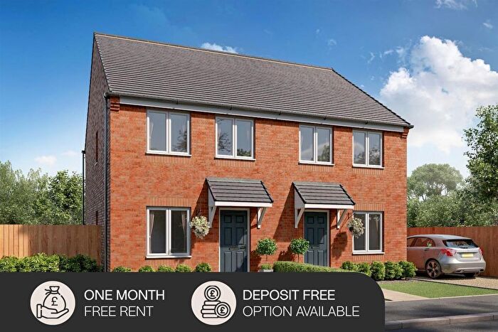 3 Bedroom Semi-detached House To Rent In Sidings Road, Grimsby, DN31