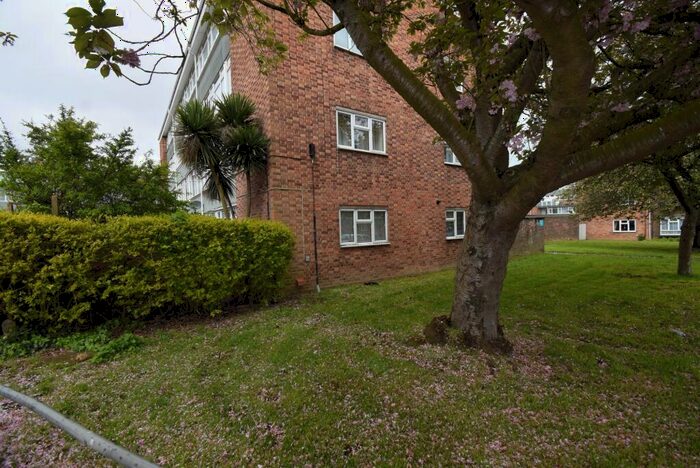 3 Bedroom Maisonette To Rent In Globe Place, Norwich, NR2