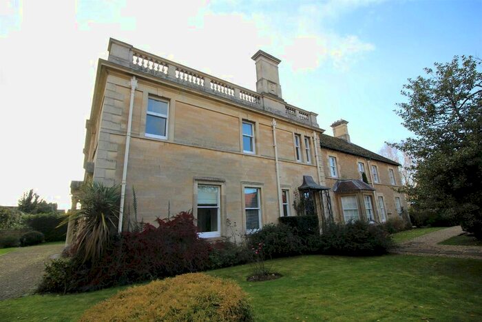 3 Bedroom Terraced House To Rent In Derriads House, 77 Derriads Lane, Chippenham SN14