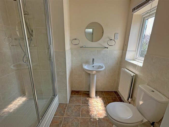 4 Bedroom Detached House For Sale In Valley Gardens Kingsway, Quedgeley, Gloucester, GL2