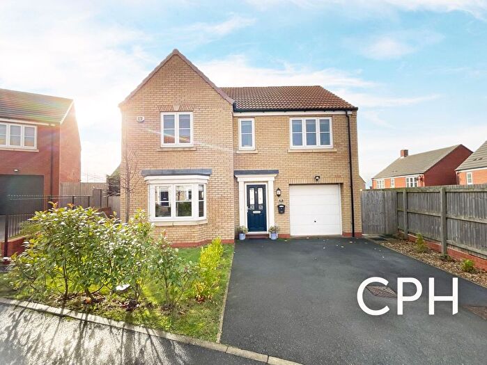 4 Bedroom Detached House For Sale In Ouzel Grove, Eastfield, YO11