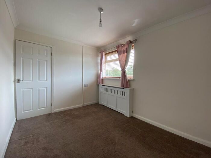 3 Bedroom Terraced House For Sale In The Readings, Harlow, Essex, CM18