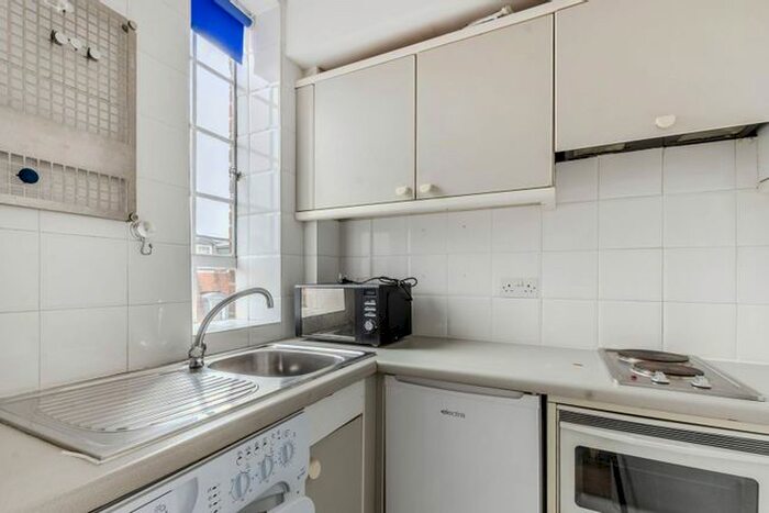 Studio To Rent In Chelsea Cloisters, Chelsea, London, SW3