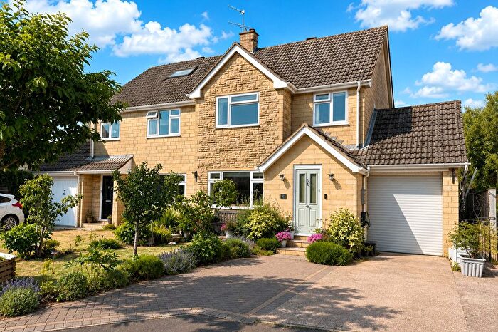 3 Bedroom Semi-Detached House For Sale In Tyning Road, Winsley, BA15
