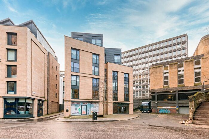 1 Bedroom Studio For Sale In Flat, King’S Stables Road, Grassmarket, EH1