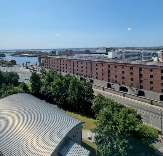 2 Bedroom Flat To Rent In Hurst Street, Liverpool, L1