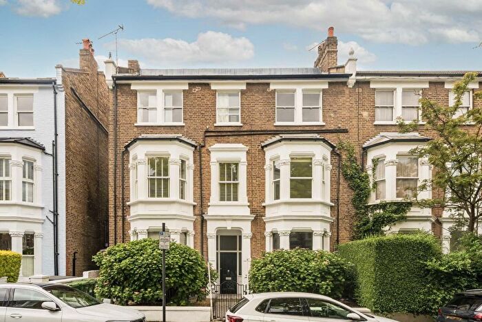 1 Bedroom Flat To Rent In Lena Gardens, Brook Green, W6
