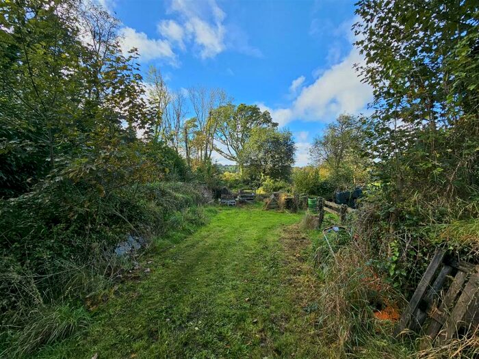 Barn Conversion For Sale In Yeolmbridge, Launceston, PL15