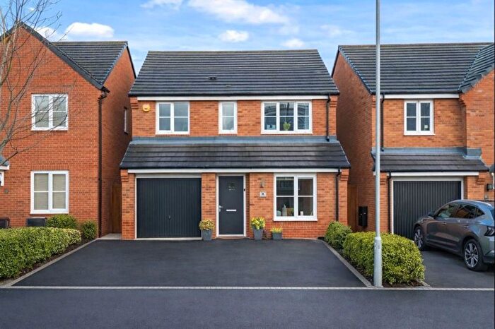 3 Bedroom Property For Sale In Cardinal Way, Newton-Le-Willows, WA12