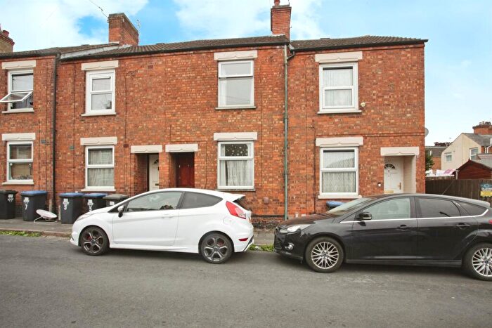 3 Bedroom Terraced House For Sale In Adams Street, Rugby, CV21
