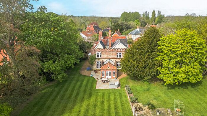 7 Bedroom Property For Sale In The Street, Hempnall, Norwich, NR15