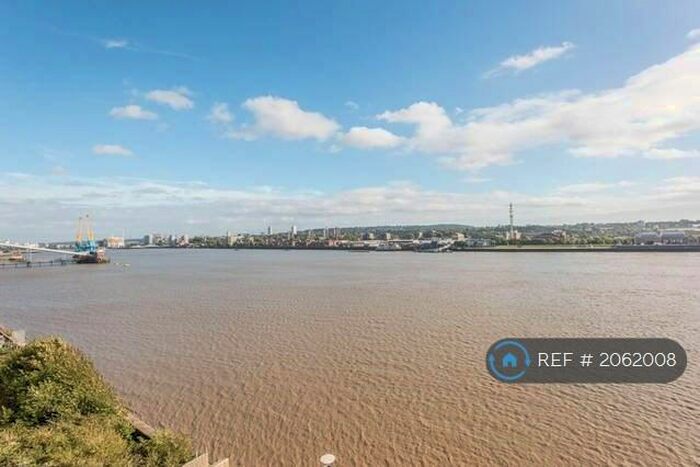 3 Bedroom Flat To Rent In Silvertown, London, E16