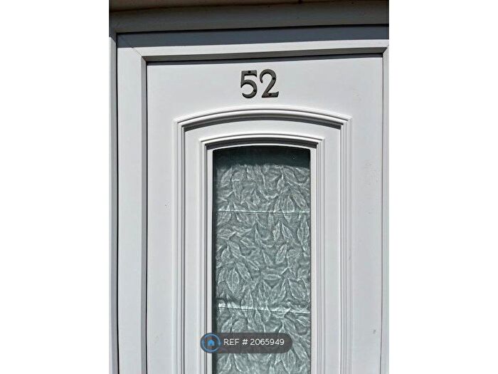 2 Bedroom Flat To Rent In Grace Road, Leicester, LE2