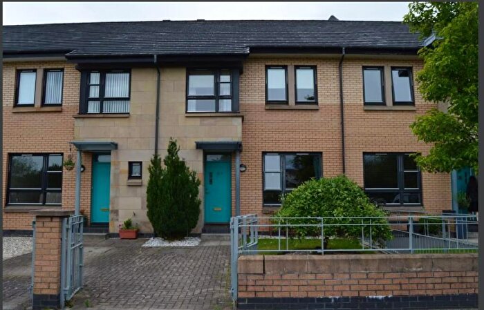 3 Bedroom Terraced House To Rent In Camden Terrace, New Gorbals, G5