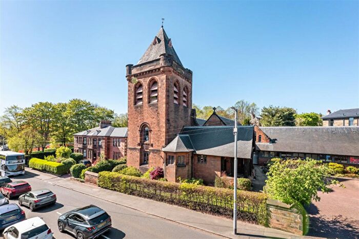 2 Bedroom Duplex For Sale In A Victoria Park Gardens South, Broomhill, G11