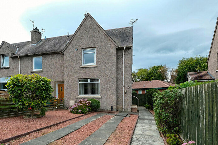 2 Bedroom End Of Terrace House For Sale In Clermiston Loan, Edinburgh, EH4