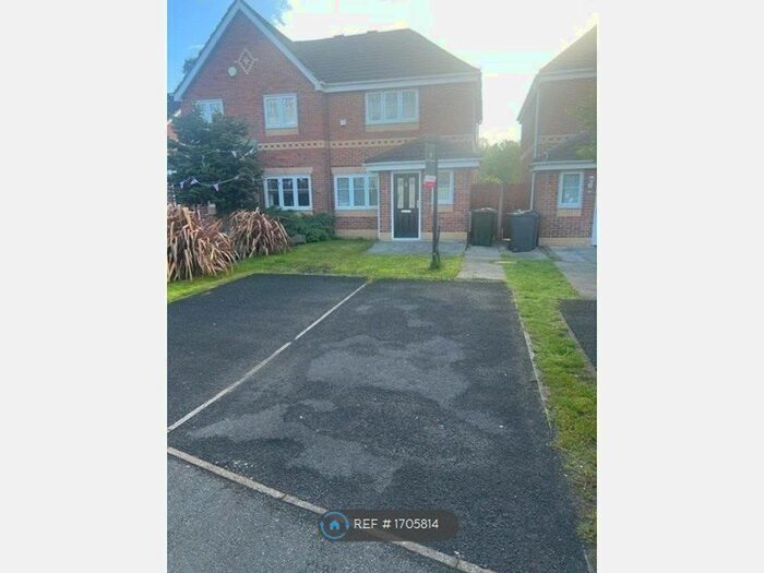 3 Bedroom Semi-Detached House To Rent In Dehavaland Way, Skelmersdale, WN8