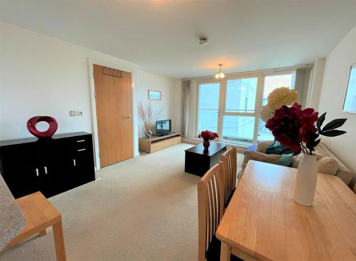 1 Bedroom Flat To Rent In Aurora, Maritime Quarter, Swansea, SA1