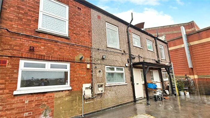 3 Bedroom Flat To Rent In Broadway, Bexleyheath, DA6