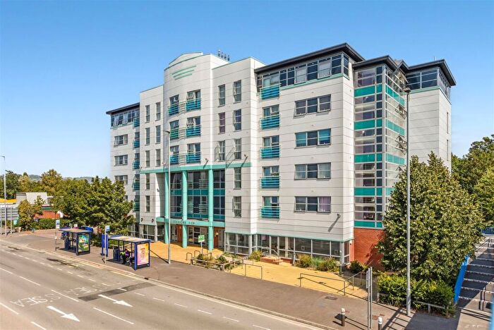 2 Bedroom Flat For Sale In Military Road, Hilsea, PO3