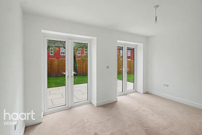 3 Bedroom Detached House For Sale In Providence Street, Ripley, DE5
