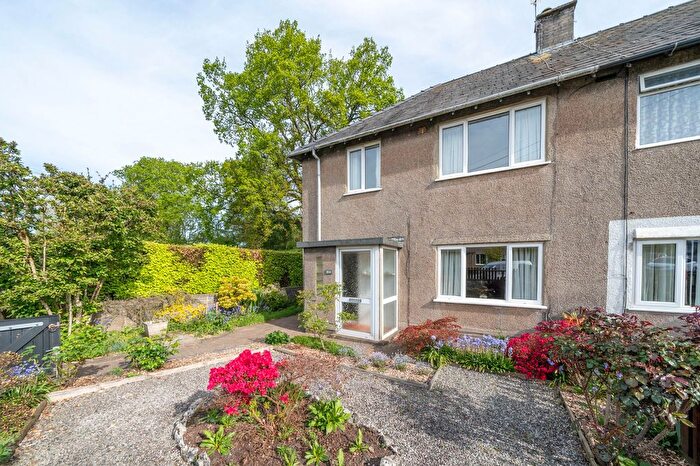 3 Bedroom Semi-detached House For Sale In Low Garth, Kendal, LA9