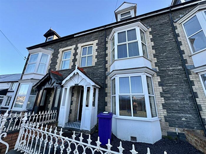 4 Bedroom Terraced House For Sale In Pwllhobi, Llanbadarn Fawr, Aberystwyth, SY23