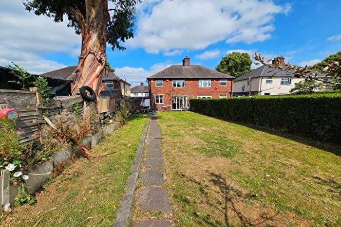 3 Bedroom Property To Rent In Devonshire Road, Smethwick, B67
