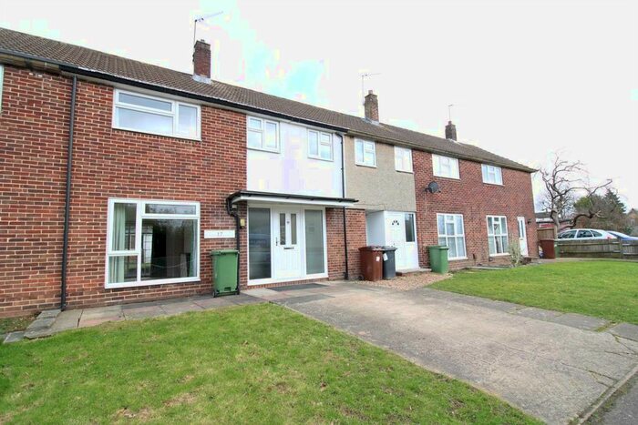 3 Bedroom Terraced House To Rent In Willow Way, Potters Bar, EN6