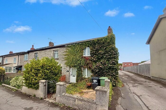 2 Bedroom End Of Terrace House For Sale In West End, Street, BA16