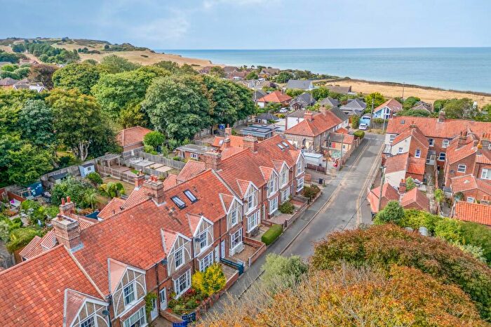 3 Bedroom Terraced House For Sale In Overstrand’s Sandy Shores And Village Amenities Are All Within Walking Distance Of This Inviting Property, NR27