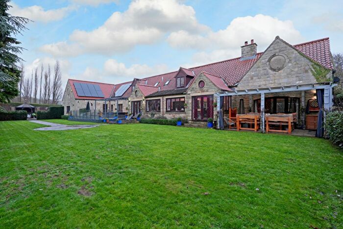 5 Bedroom Barn Conversion For Sale In Todwick Court, Todwick, Sheffield, S26