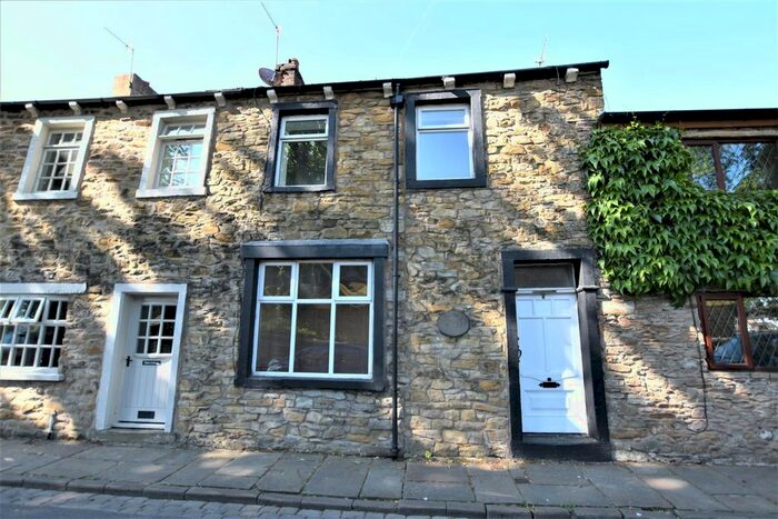 2 Bedroom Property To Rent In Church Lane, Whalley, Clitheroe, BB7