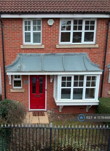 3 Bedroom Terraced House To Rent In Wroxham Way, Ilford, IG6