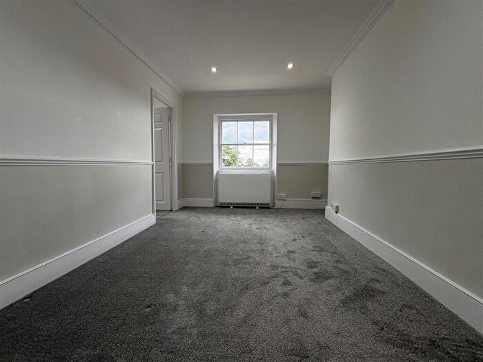 1 Bedroom Flat To Rent In Castle Hill, Reading, RG1