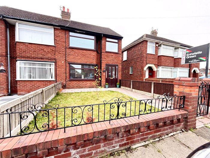 3 Bedroom Semi Detached House For Sale In Ainsdale Avenue, Blackpool, Lancashire, FY2