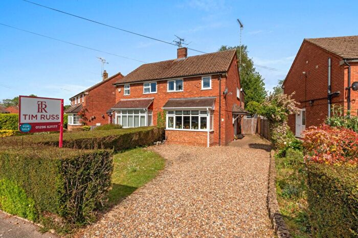 3 Bedroom Semi-Detached House For Sale In Carrington Crescent, Wendover, HP22