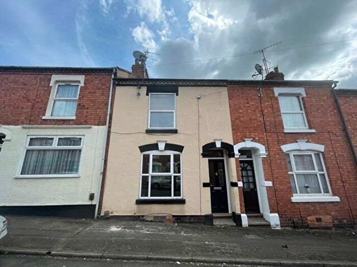 2 Bedroom House To Rent In Baker Street, Northampton, NN2