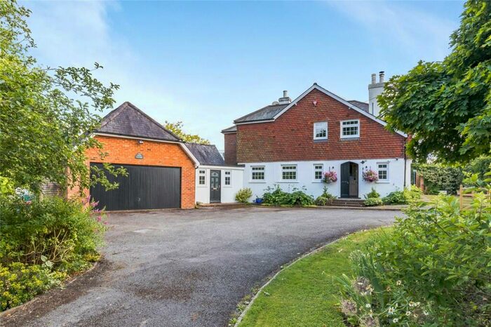 4 Bedroom Detached House To Rent In Langton Lane, Hurstpierpoint, Hassocks, West Sussex, BN6