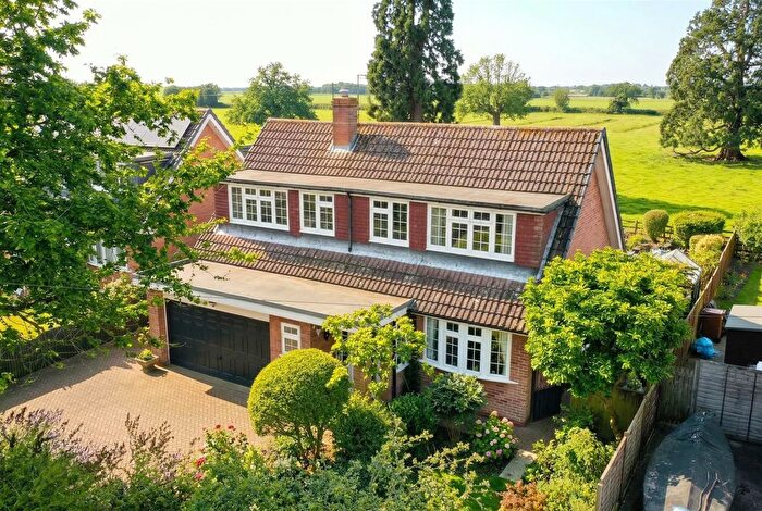 3 Bedroom Detached House For Sale In Main Street, South Scarle, Newark, NG23