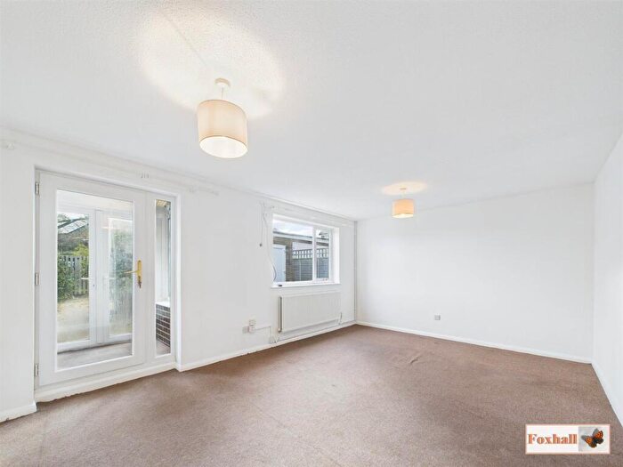 3 Bedroom House For Sale In Barhams Way, Wickham Market, Woodbridge, IP13